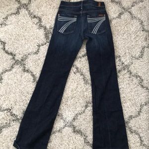 Women’s 7 for all mankind Dojo Jeans size 26